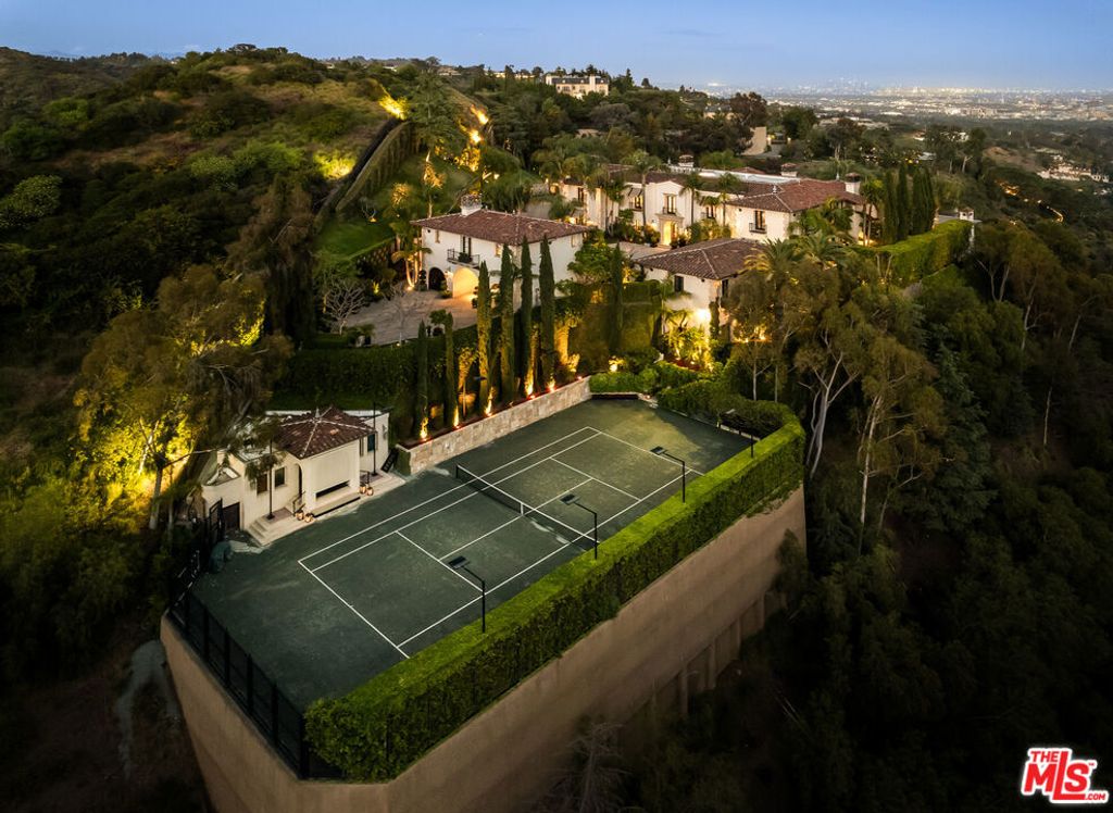 1407 Davies Drive, Beverly Hills, CA 90210 — photo 2
