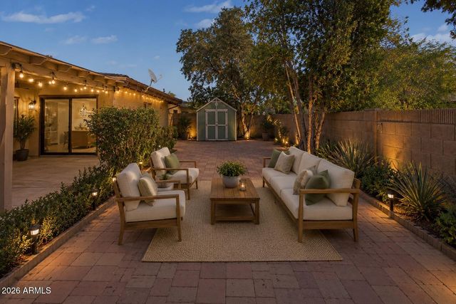 1817 W ISLETA Avenue, Mesa, AZ 85202