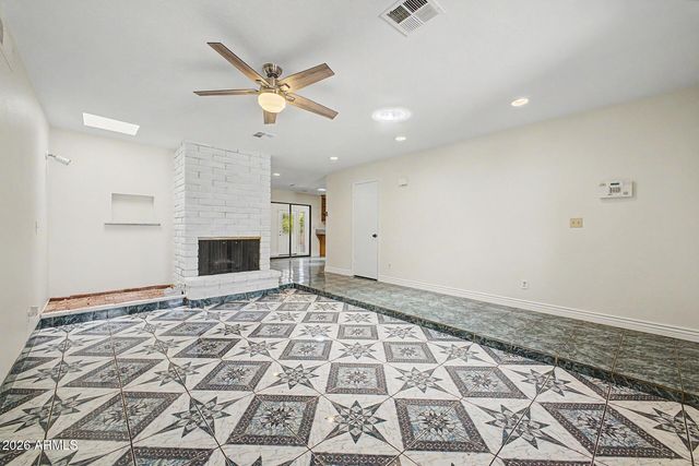 1817 W ISLETA Avenue, Mesa, AZ 85202