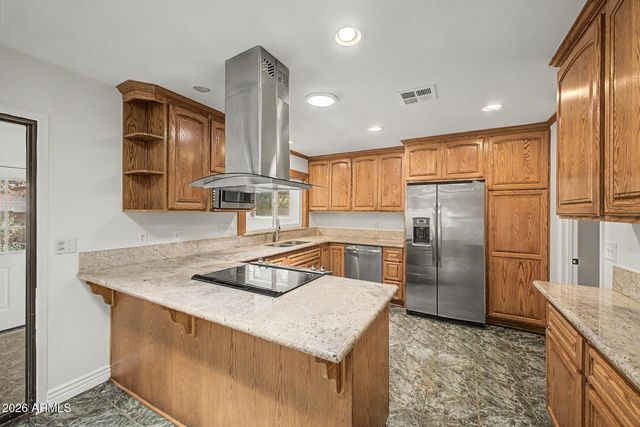 1817 W ISLETA Avenue, Mesa, AZ 85202