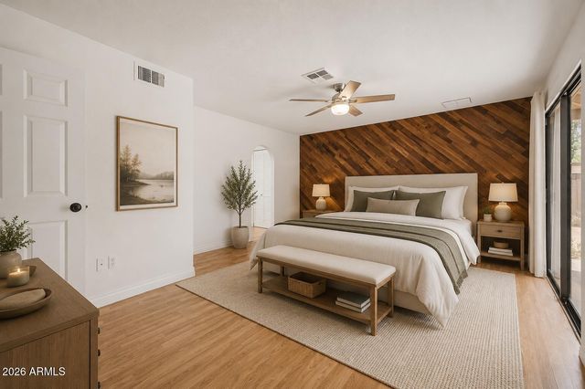 1817 W ISLETA Avenue, Mesa, AZ 85202