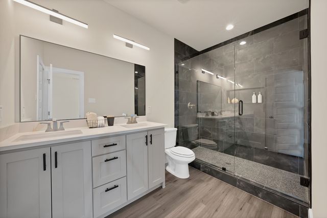 200 Harris Harbor Road, East Tawakoni, TX 75472