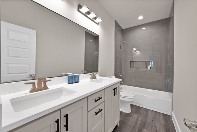 200 Harris Harbor Road, East Tawakoni, TX 75472