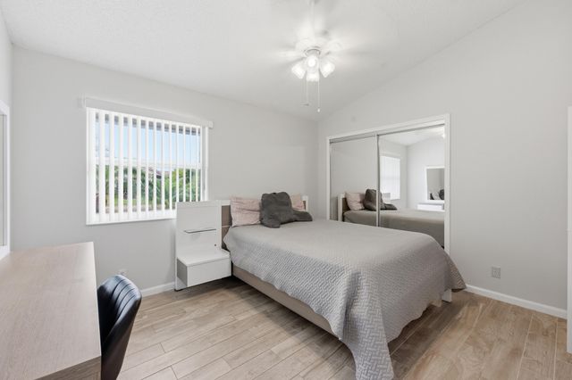 5022 NW 100th Terrace, Coral Springs, FL 33076