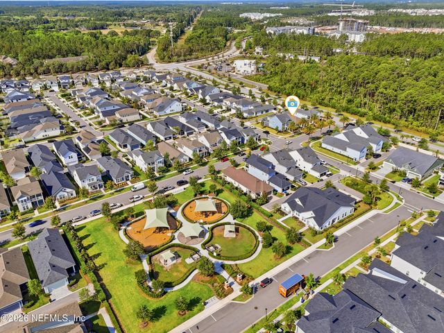 185 PARK CENTER Avenue, Ponte Vedra, FL 32081
