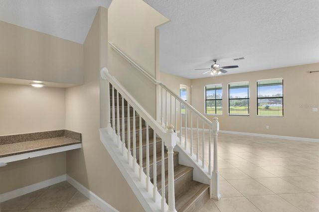 19415 PADDOCK VIEW DRIVE, Tampa, FL 33647