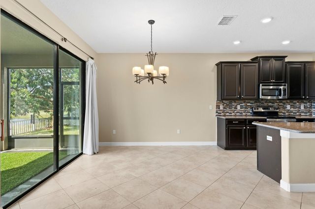 19415 PADDOCK VIEW DRIVE, Tampa, FL 33647