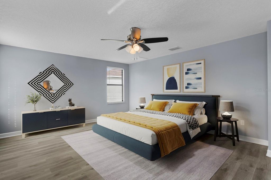 Image 19 of property listing at 19415 PADDOCK VIEW DRIVE, Tampa, FL 33647