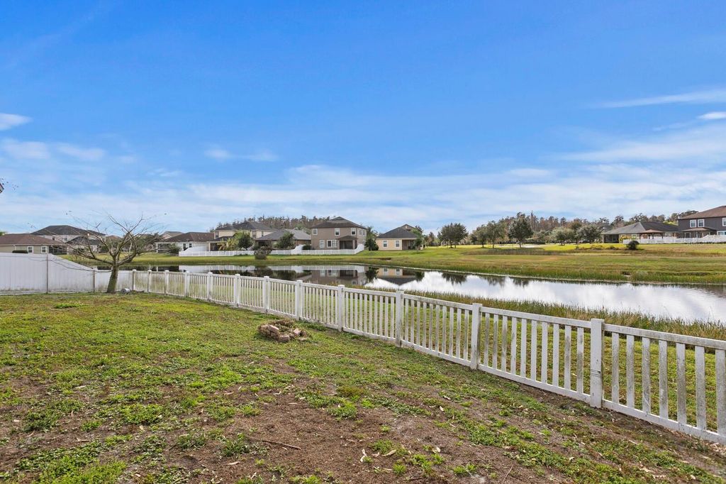 Image 42 of property listing at 19415 PADDOCK VIEW DRIVE, Tampa, FL 33647