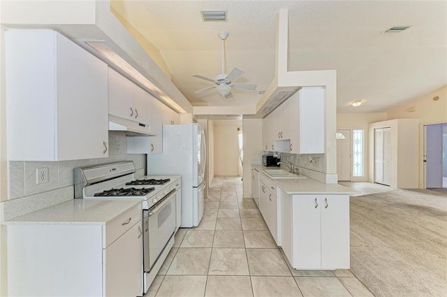 4916 32ND AVENUE DRIVE W, Bradenton, FL 34209