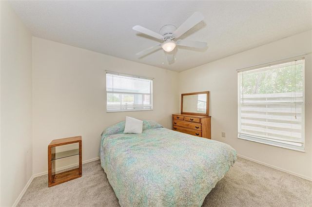 4916 32ND AVENUE DRIVE W, Bradenton, FL 34209