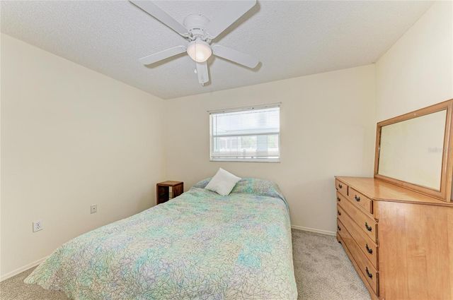 4916 32ND AVENUE DRIVE W, Bradenton, FL 34209