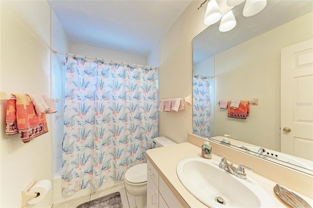 4916 32ND AVENUE DRIVE W, Bradenton, FL 34209