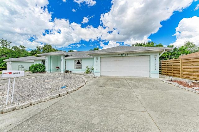 4916 32ND AVENUE DRIVE W, Bradenton, FL 34209