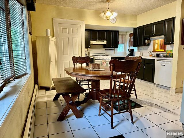 1 South, Harrington Park, NJ 07640