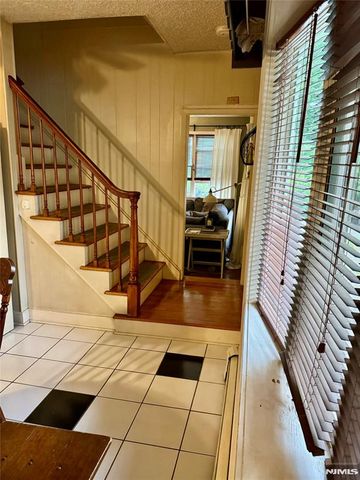 1 South, Harrington Park, NJ 07640