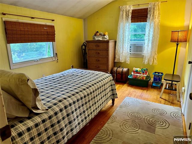 1 South, Harrington Park, NJ 07640