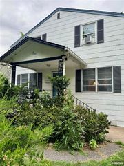 1 South, Harrington Park, NJ 07640
