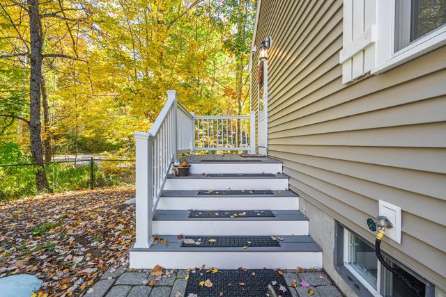 219 Golf Course Lane, Barrington, NH 03825