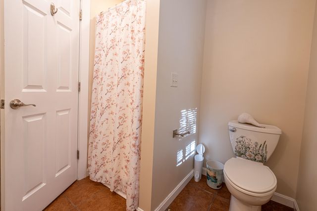 219 Golf Course Lane, Barrington, NH 03825