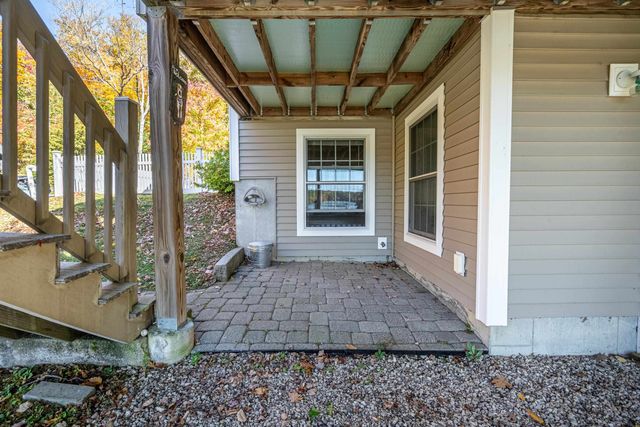 219 Golf Course Lane, Barrington, NH 03825