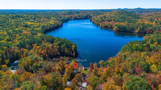 219 Golf Course Lane, Barrington, NH 03825