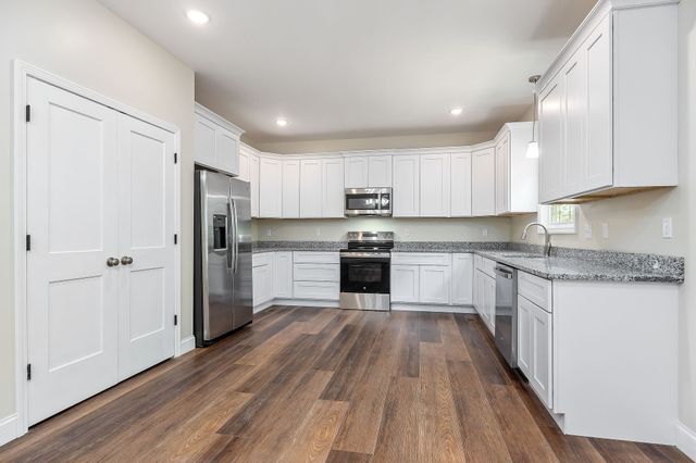 118 Teak Ln, Cookeville, TN 38506