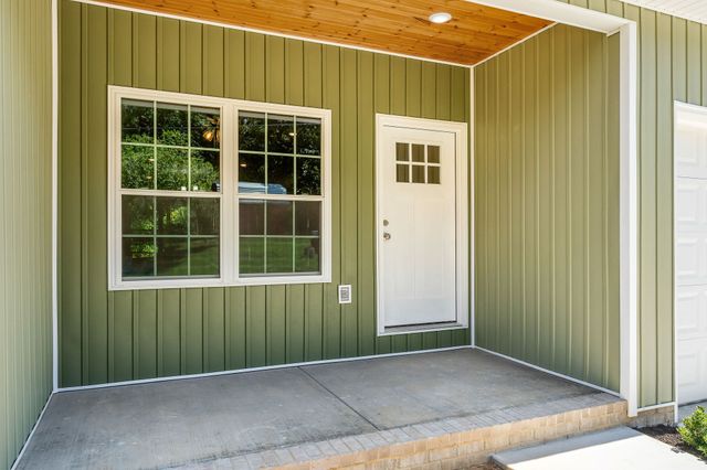 118 Teak Ln, Cookeville, TN 38506