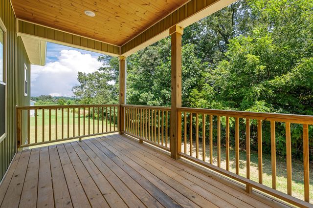 118 Teak Ln, Cookeville, TN 38506