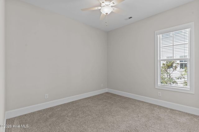 323 Cornubia Drive, Castle Hayne, NC 28429