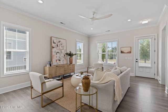 323 Cornubia Drive, Castle Hayne, NC 28429