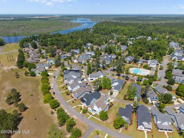 323 Cornubia Drive, Castle Hayne, NC 28429