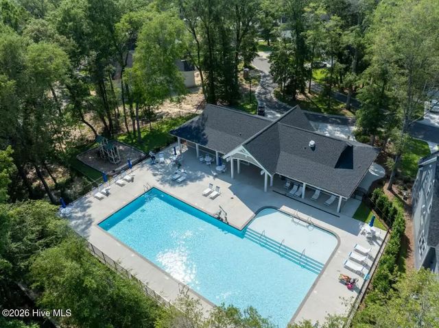 323 Cornubia Drive, Castle Hayne, NC 28429