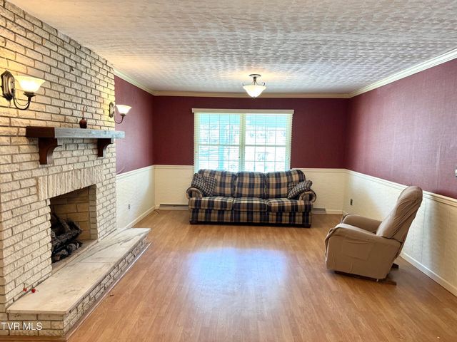 1721 Valley View Drive, Big Stone Gap, VA 24219