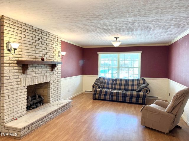 1721 Valley View Drive, Big Stone Gap, VA 24219