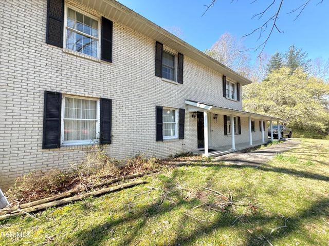 1721 Valley View Drive, Big Stone Gap, VA 24219