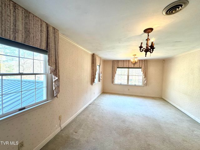 1721 Valley View Drive, Big Stone Gap, VA 24219