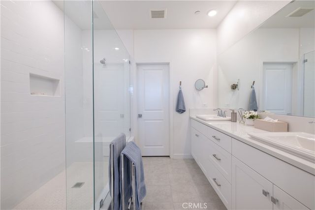 329 Adela, Lake Forest, CA 92630