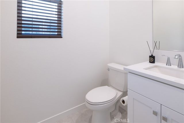 329 Adela, Lake Forest, CA 92630