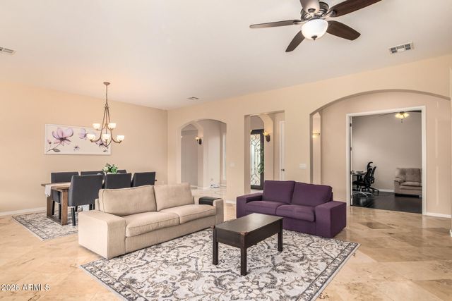 423 E MEAD Drive, Chandler, AZ 85249