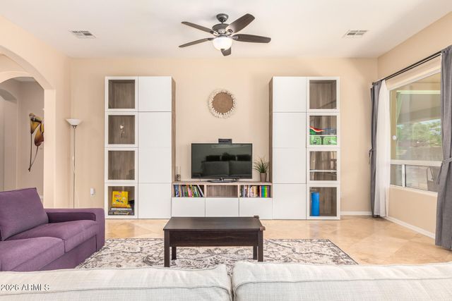 423 E MEAD Drive, Chandler, AZ 85249