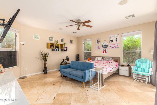 423 E MEAD Drive, Chandler, AZ 85249