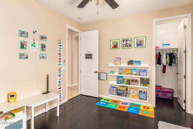 423 E MEAD Drive, Chandler, AZ 85249