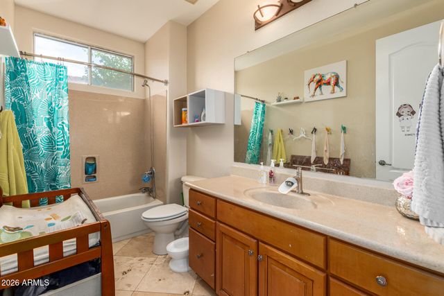 423 E MEAD Drive, Chandler, AZ 85249