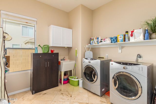 423 E MEAD Drive, Chandler, AZ 85249