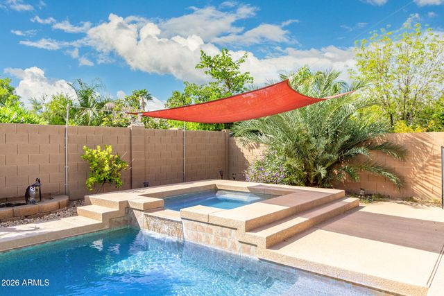 423 E MEAD Drive, Chandler, AZ 85249