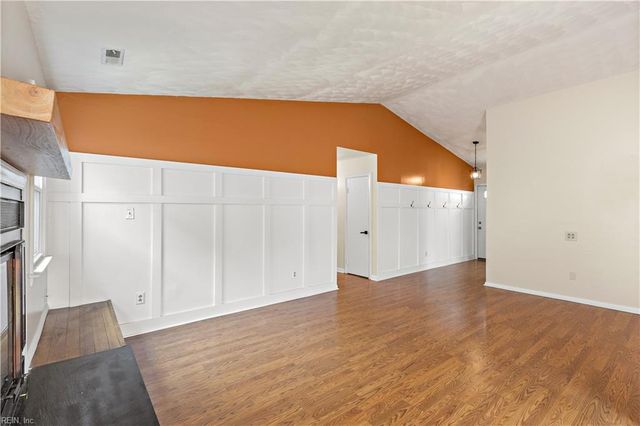 4037 Smokey Lake DR, Virginia Beach, VA 23462