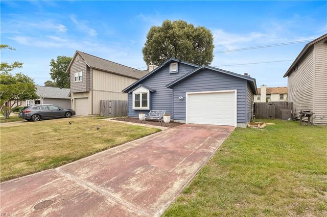 4037 Smokey Lake DR, Virginia Beach, VA 23462