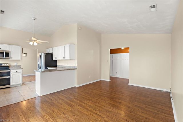 4037 Smokey Lake DR, Virginia Beach, VA 23462