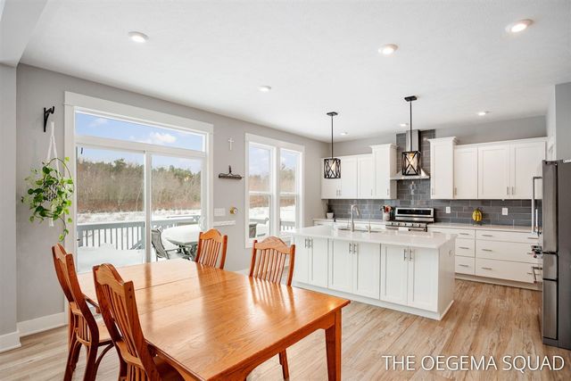 13711 Harrington Landing, Holland, MI 49424